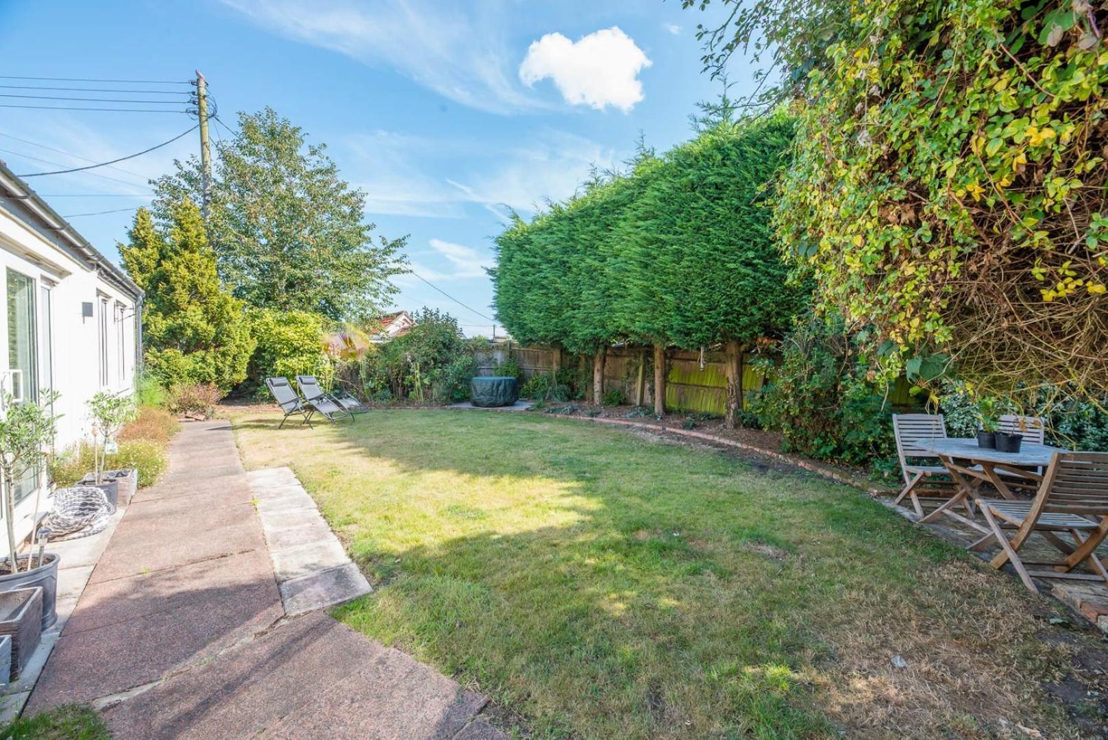 Saxon Cottage, Friston Экстерьер фото